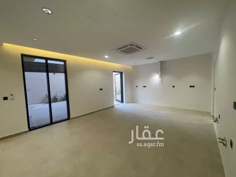فيلا 5 غرف في الجنادرية 10