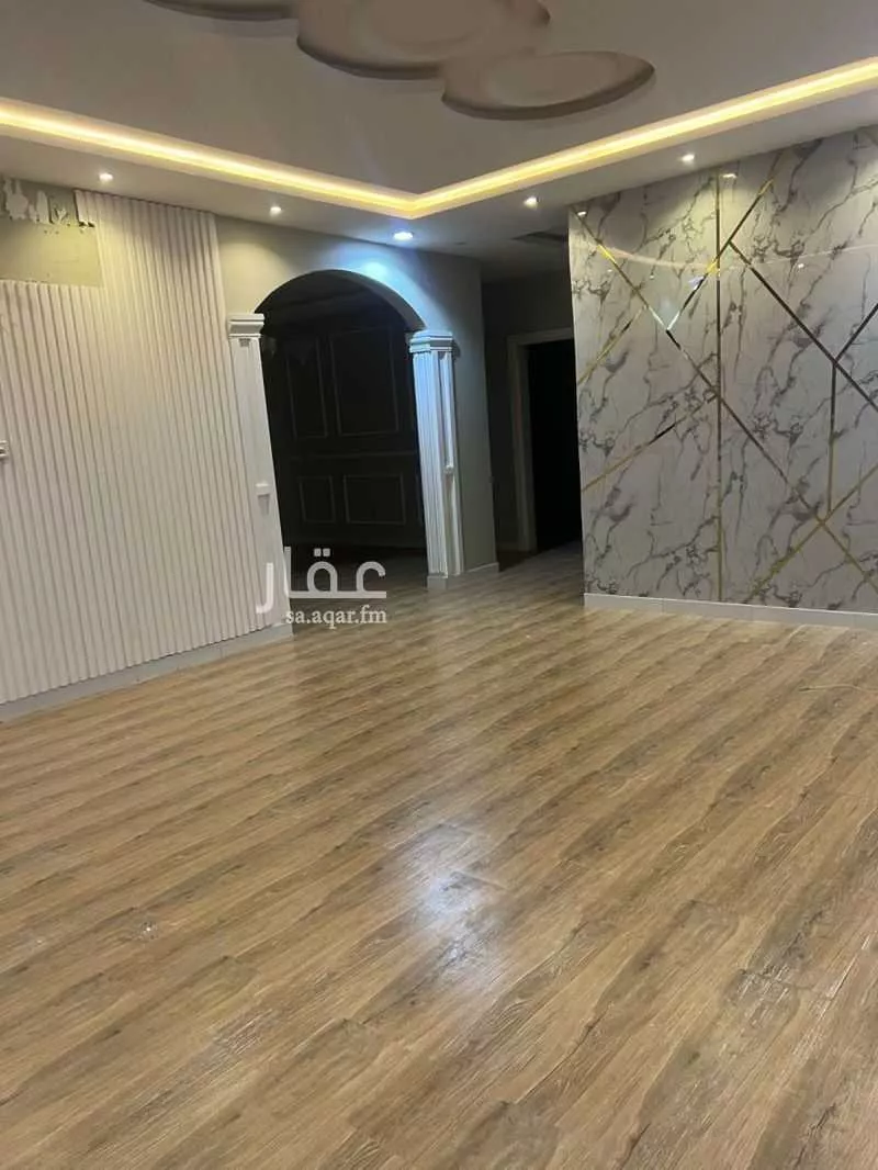 فيلا 8 غرف في طويق 2