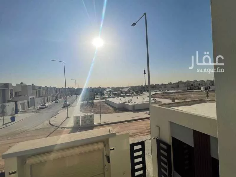 فيلا 4 غرف في الجنادرية 27