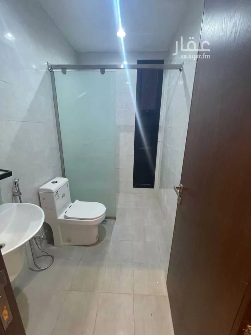 3 bedroom villa in Al Janadriyah 18