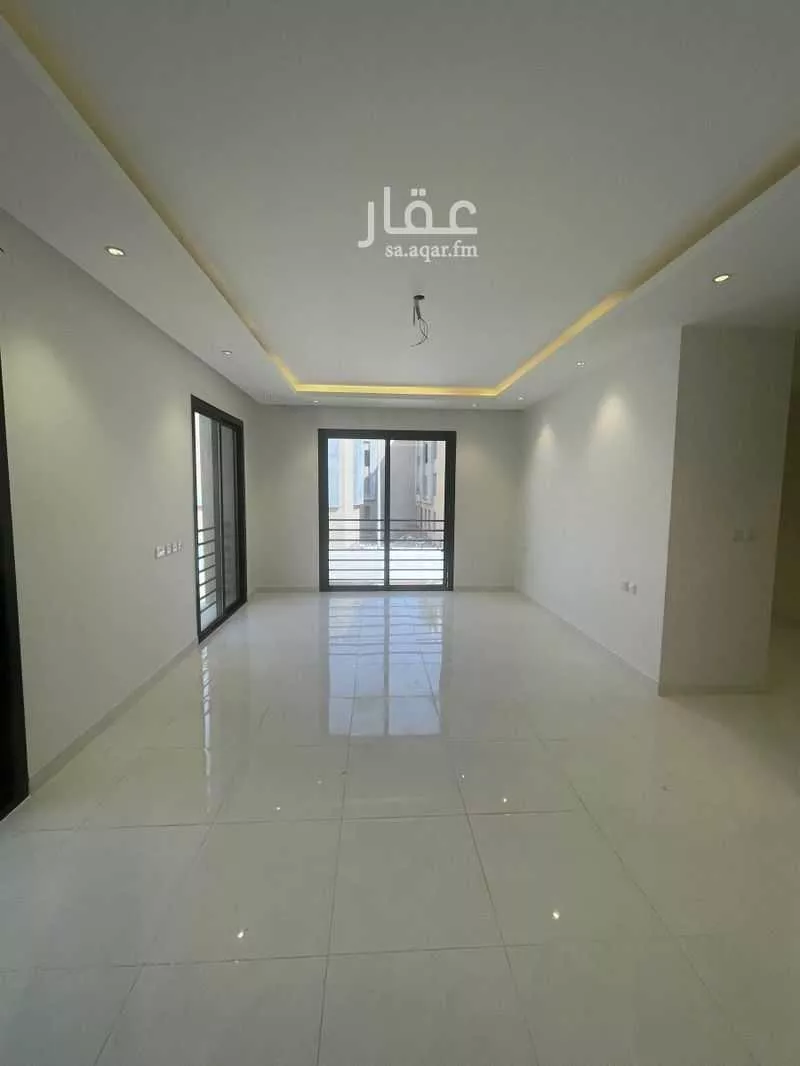 4 bedroom villa in Al Janadriyah, Riyadh 14