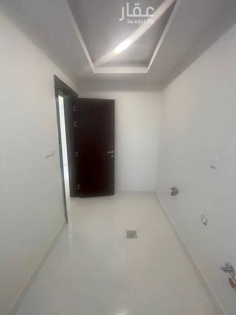 4 bedroom villa in Al Janadriyah, Riyadh 27