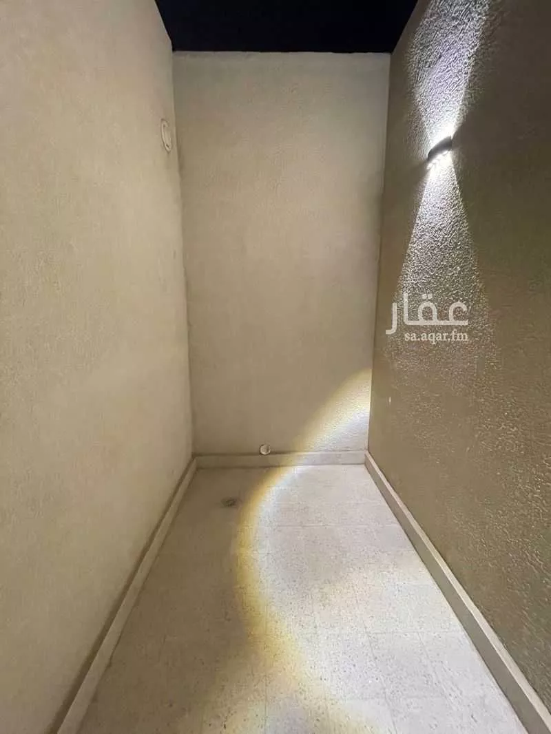 7 bedroom villa in Al Janadriyah 16