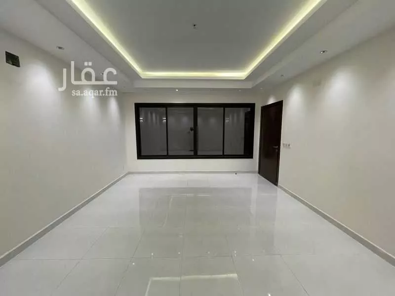 7 bedroom villa in Al Janadriyah 7