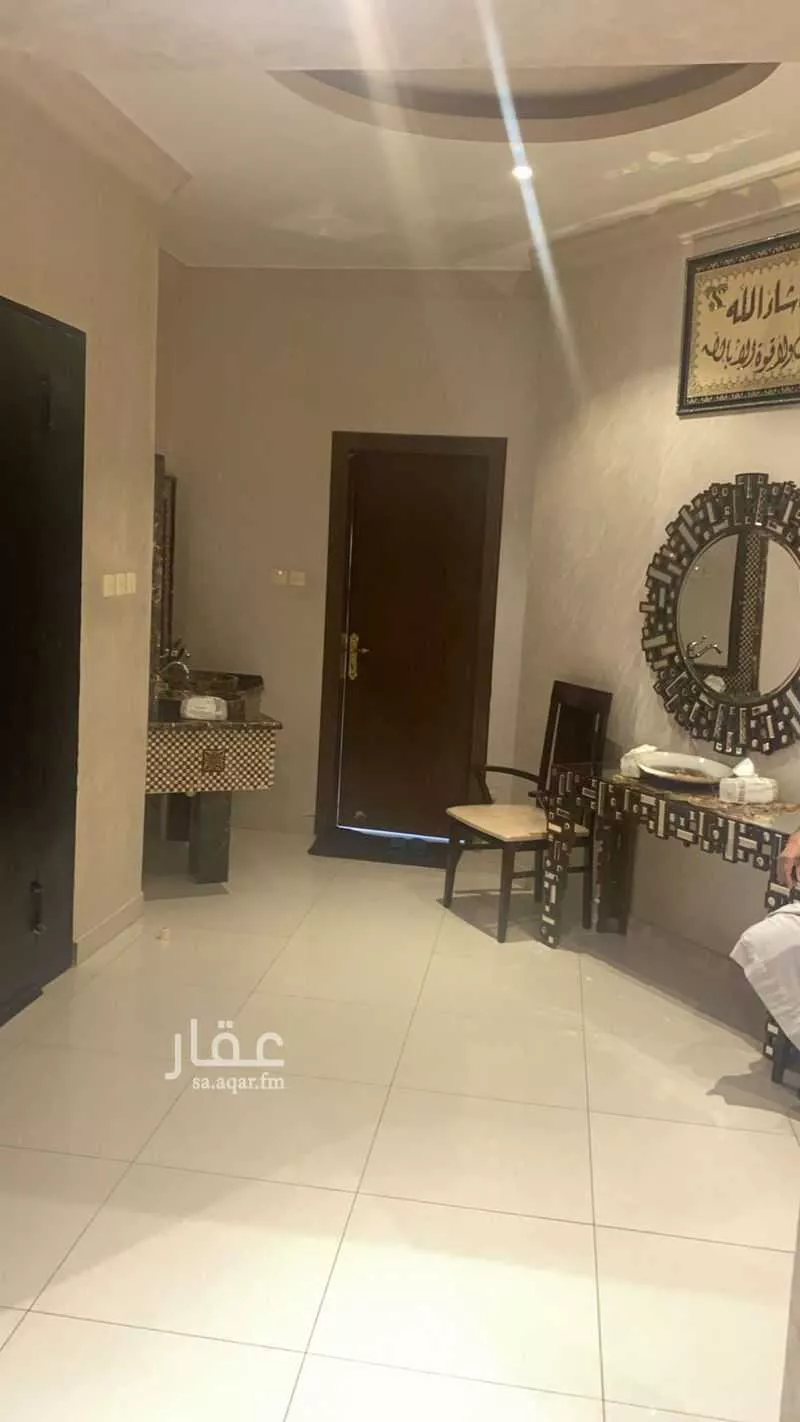 13 bedroom villa in Irqah 10