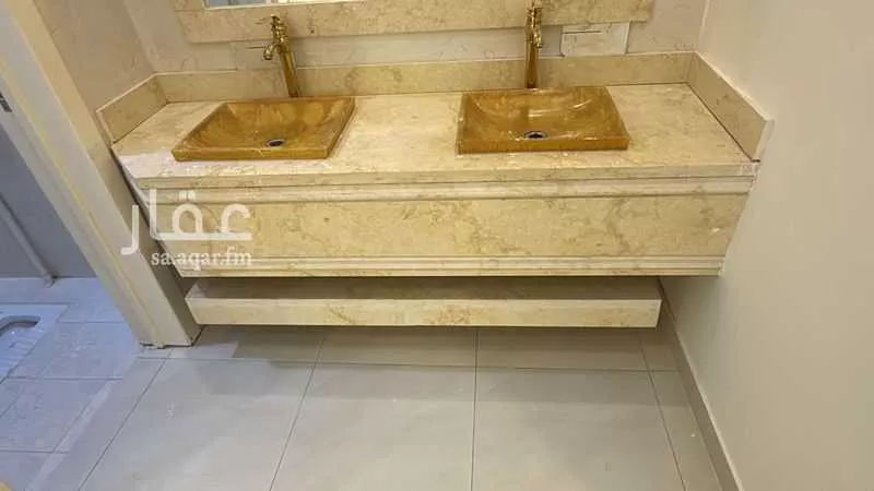 فيلا 6 غرف في طويق 8