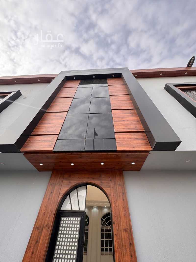 3 bedroom villa in Al Nakheel, Riyadh 6