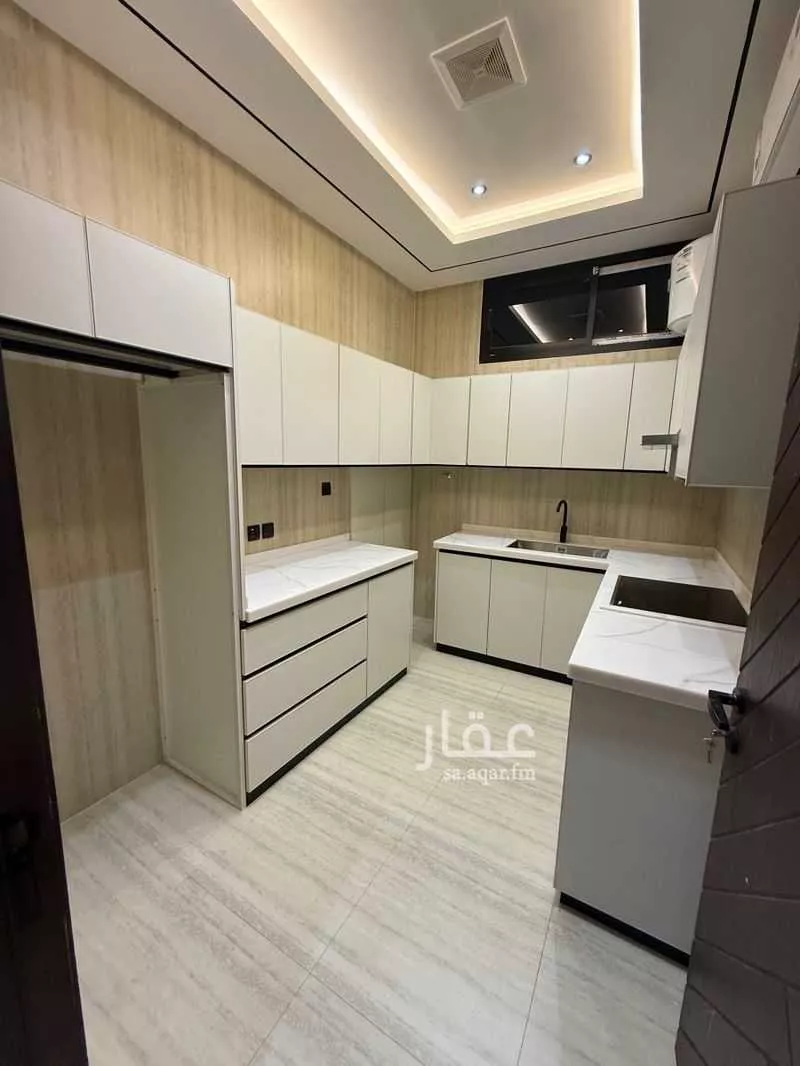 6 bedroom villa in Dhahrat Namar 4