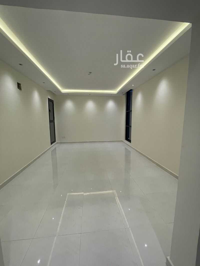 4 bedroom villa in Al Janadriyah, Riyadh 9