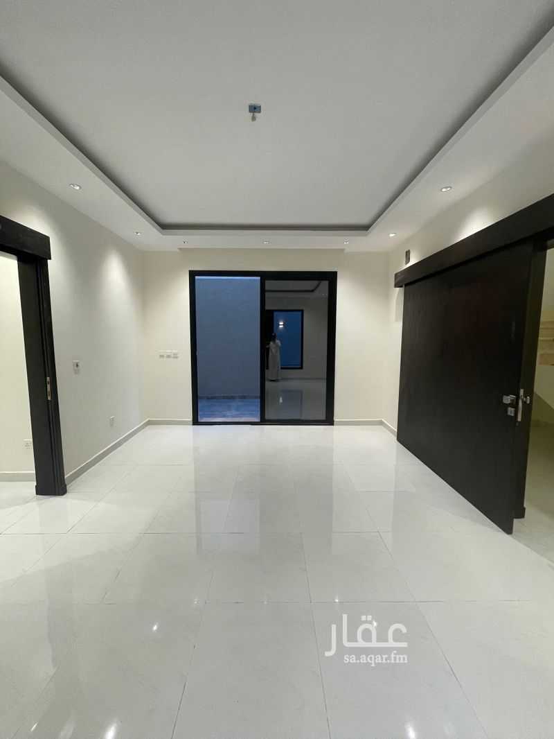 4 bedroom villa in Al Janadriyah, Riyadh 11