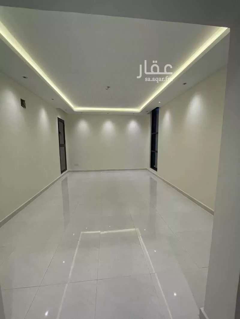 فيلا 5 غرف في الجنادرية 9