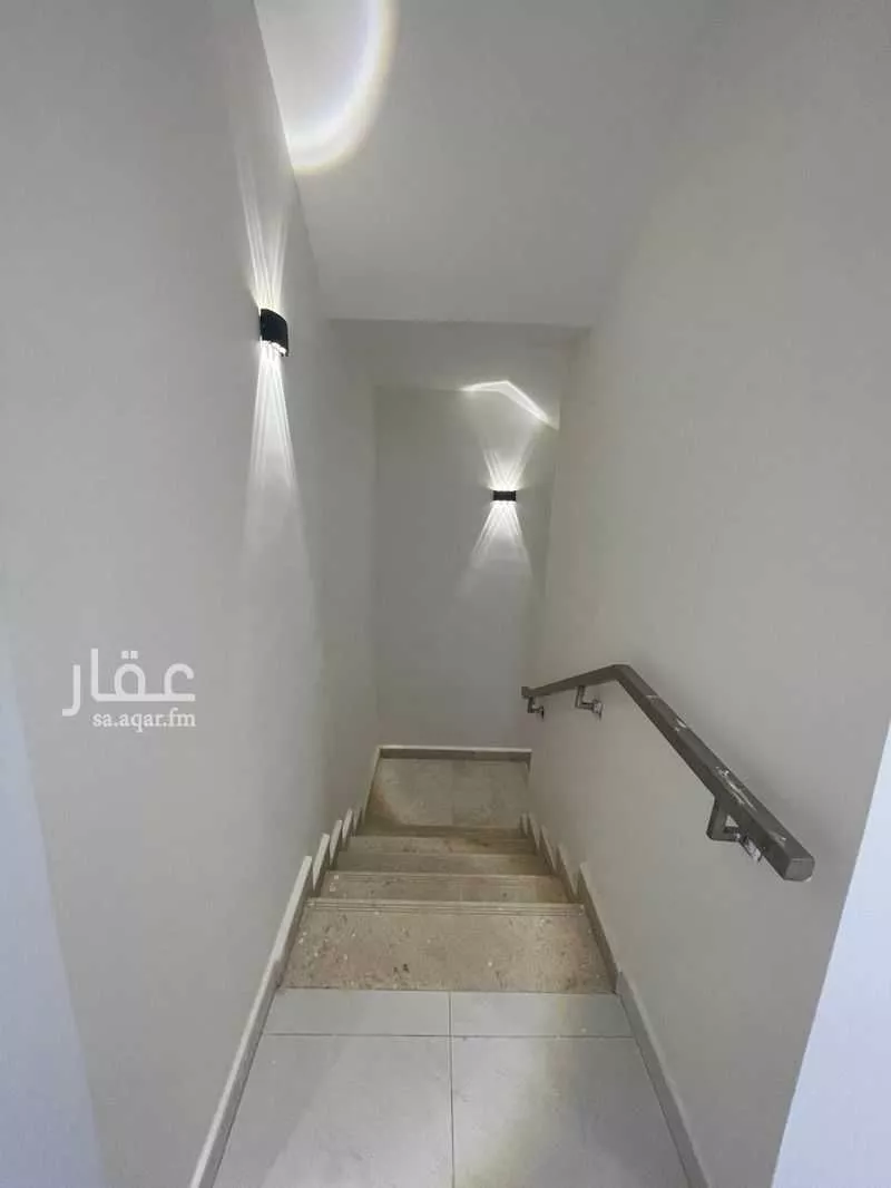 فيلا 7 غرف في الجنادرية 24