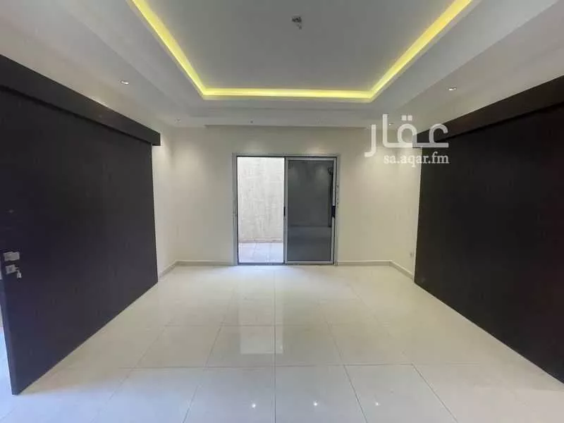فيلا 7 غرف في الجنادرية 8