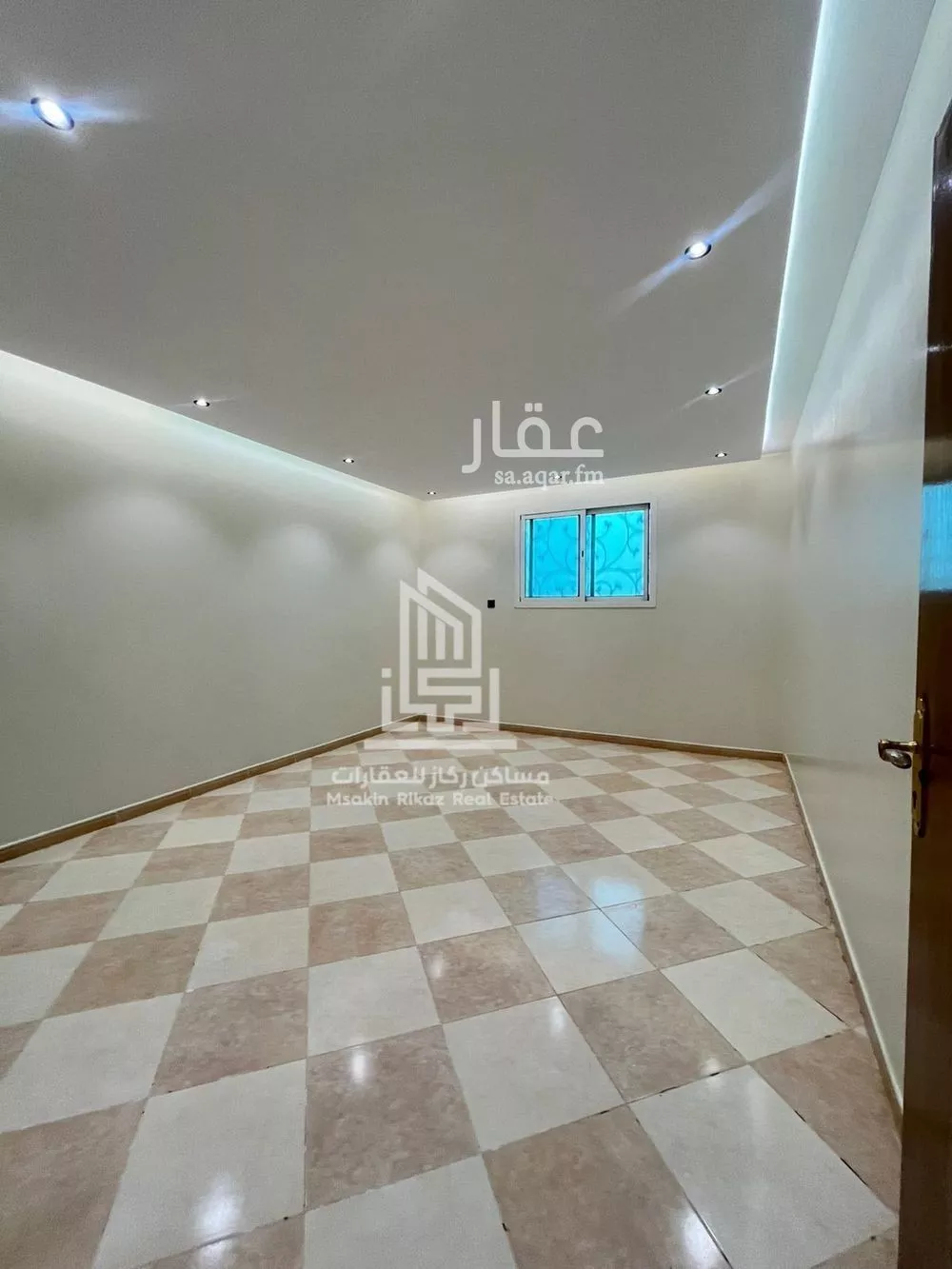 شقة 3 غرف في السعادة 14