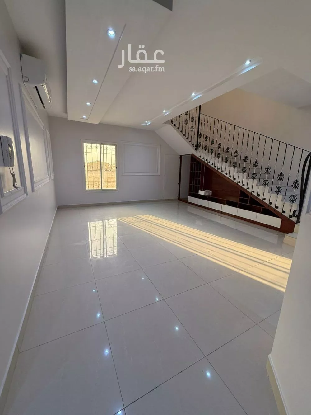 4 bedroom apartment in Al Hazm 6