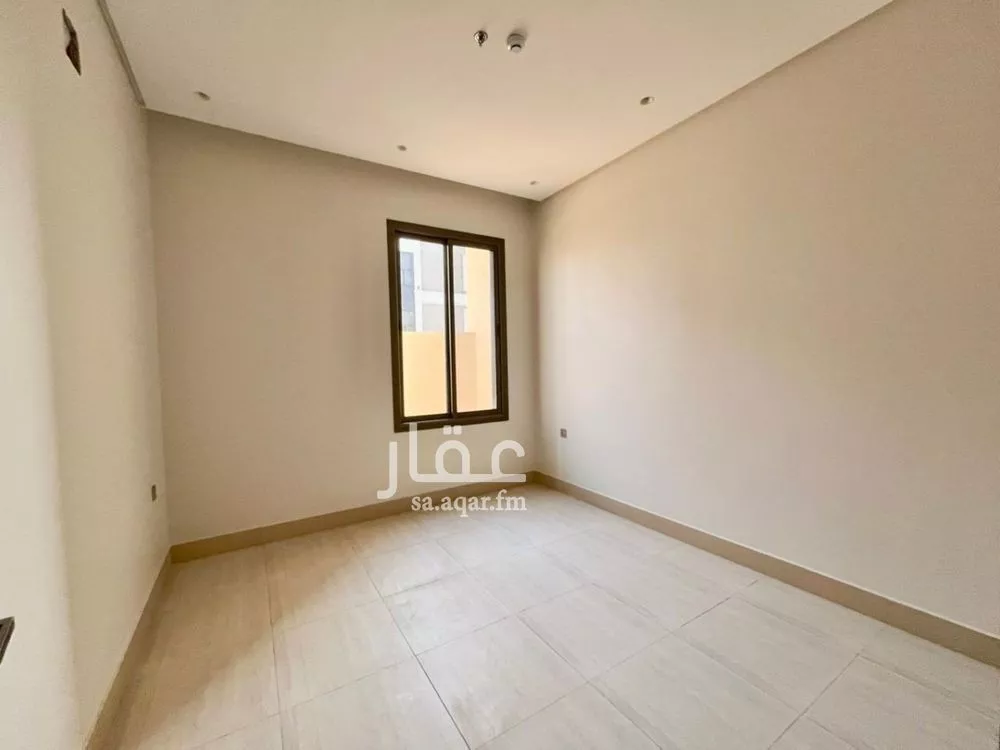 4 bedroom apartment in Al Mahdiyyah 9