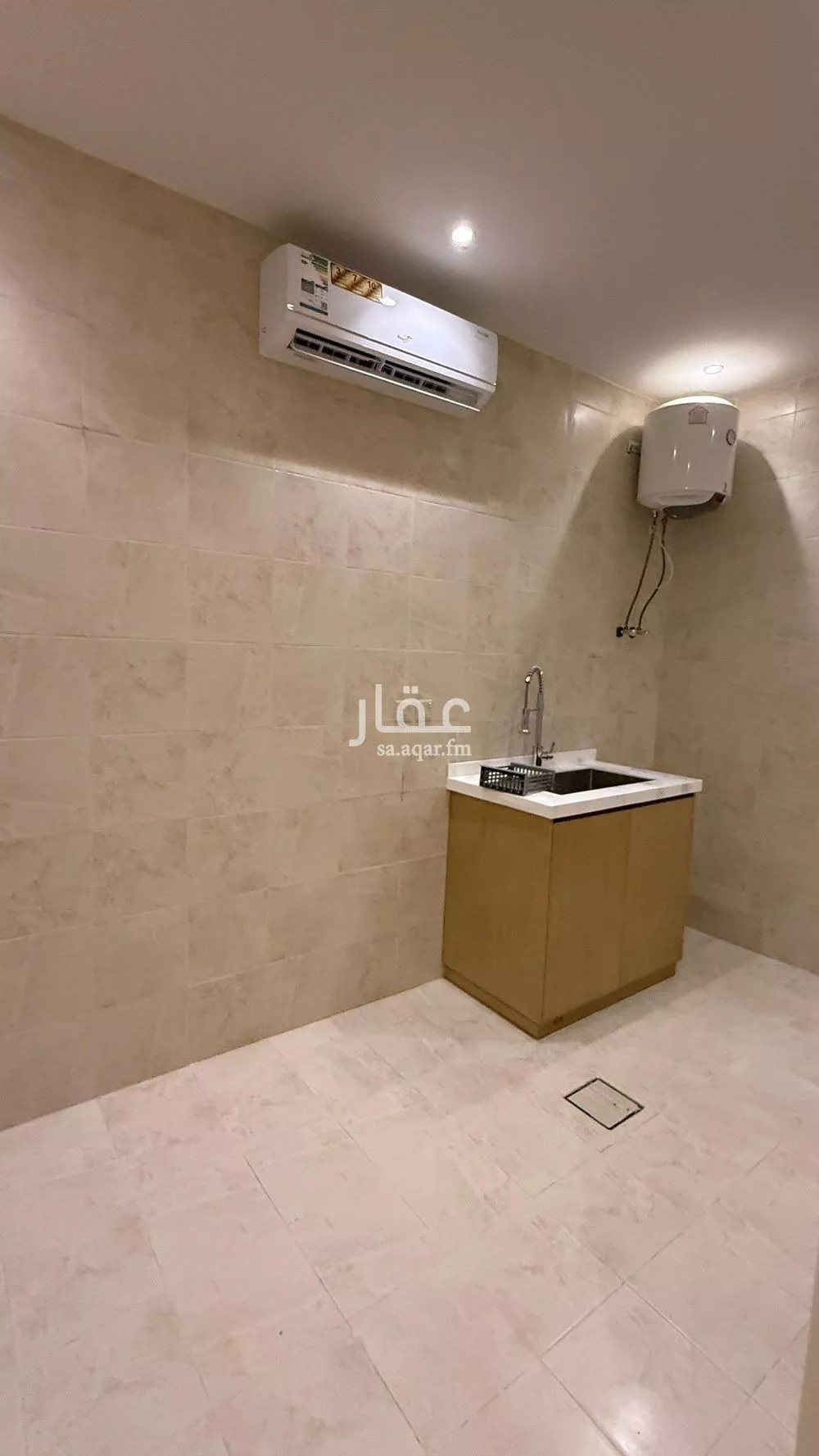 فيلا 7 غرف في الغدير 11