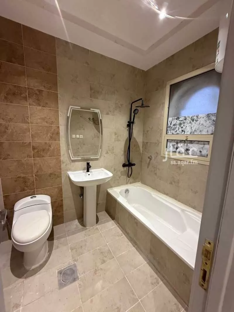 4 bedroom villa in Al Yasmin, Riyadh 8