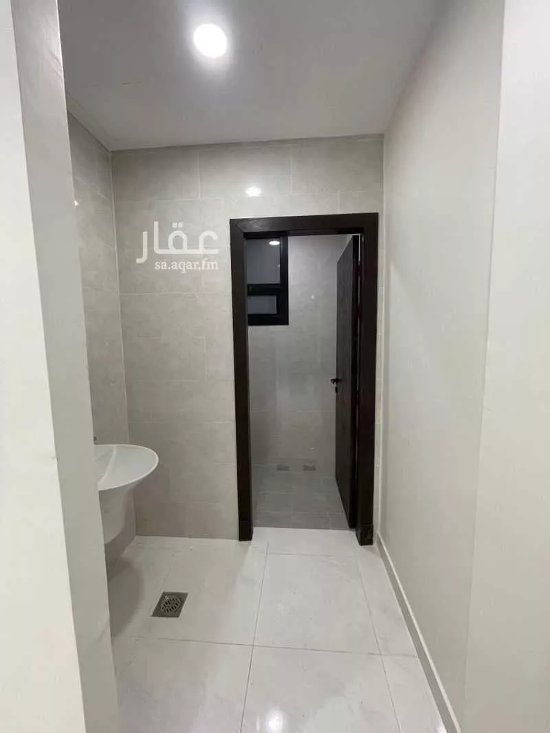 فيلا 10 غرف في الجنادرية 15