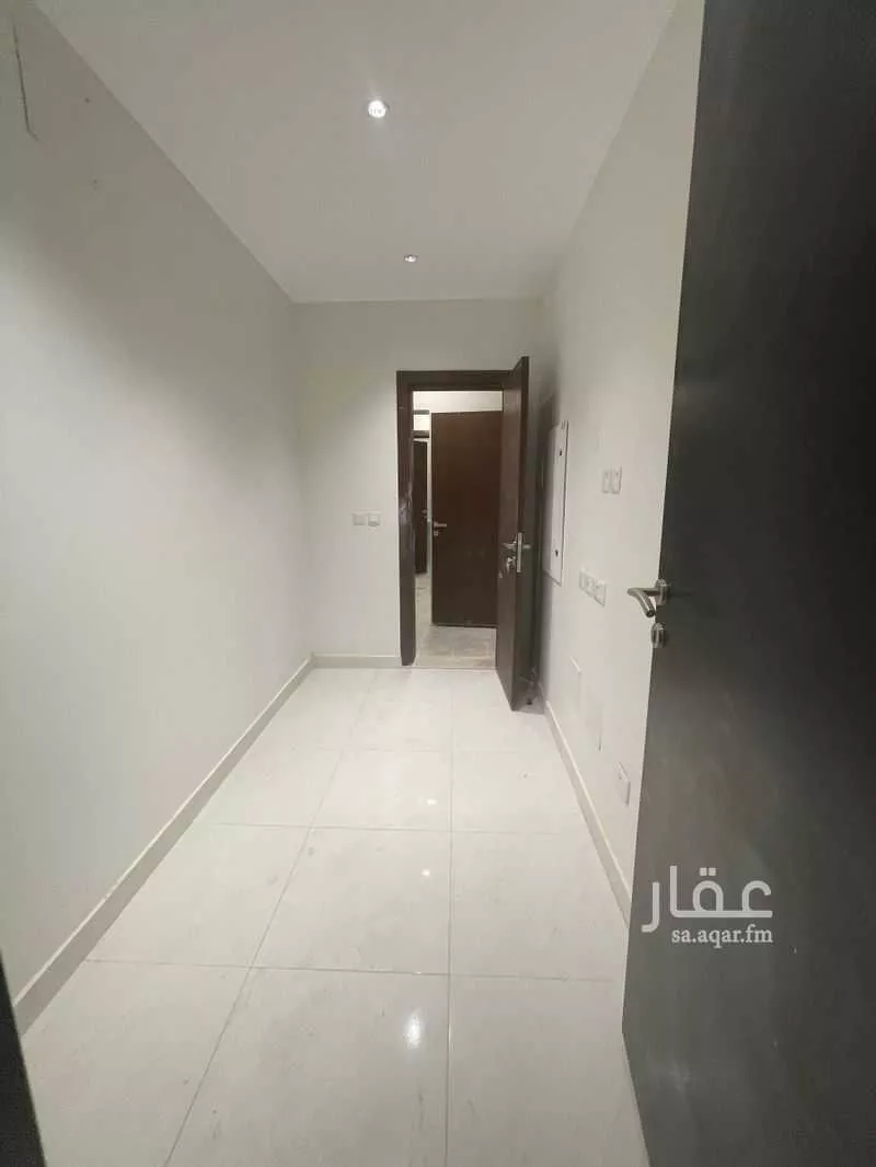 7 bedroom villa in Al Janadriyah 14