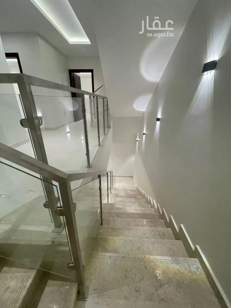7 bedroom villa in Al Janadriyah 22