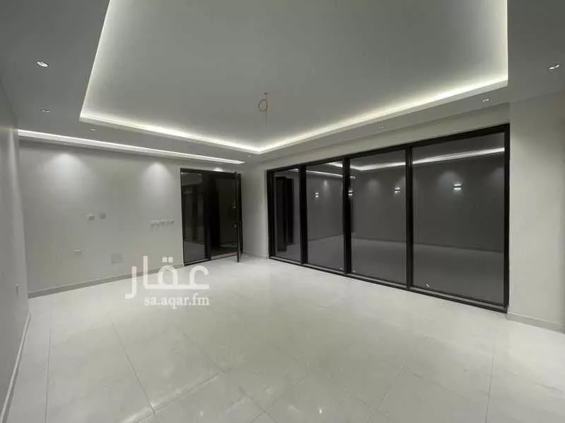 7 bedroom villa in Al Janadriyah 8
