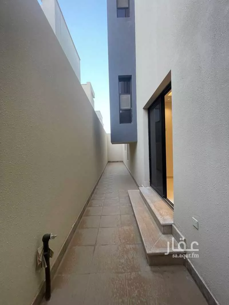 3 bedroom villa in Al Janadriyah 14