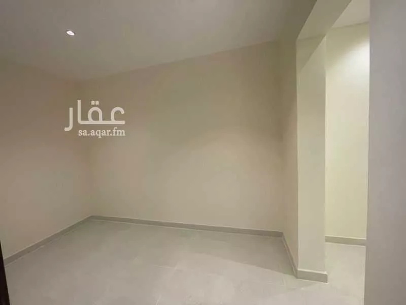 3 bedroom villa in Al Janadriyah 19