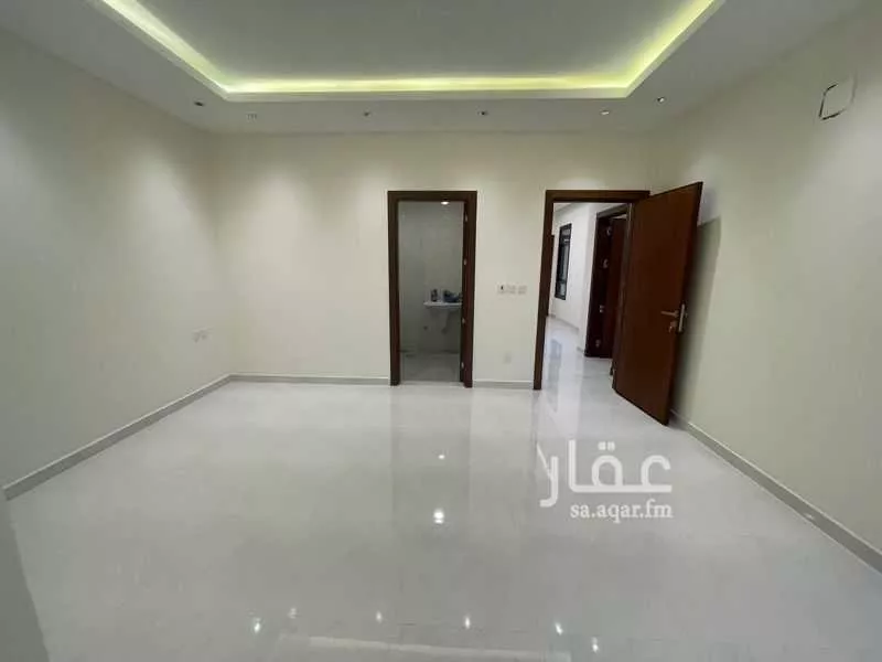 7 bedroom villa in Al Janadriyah 23