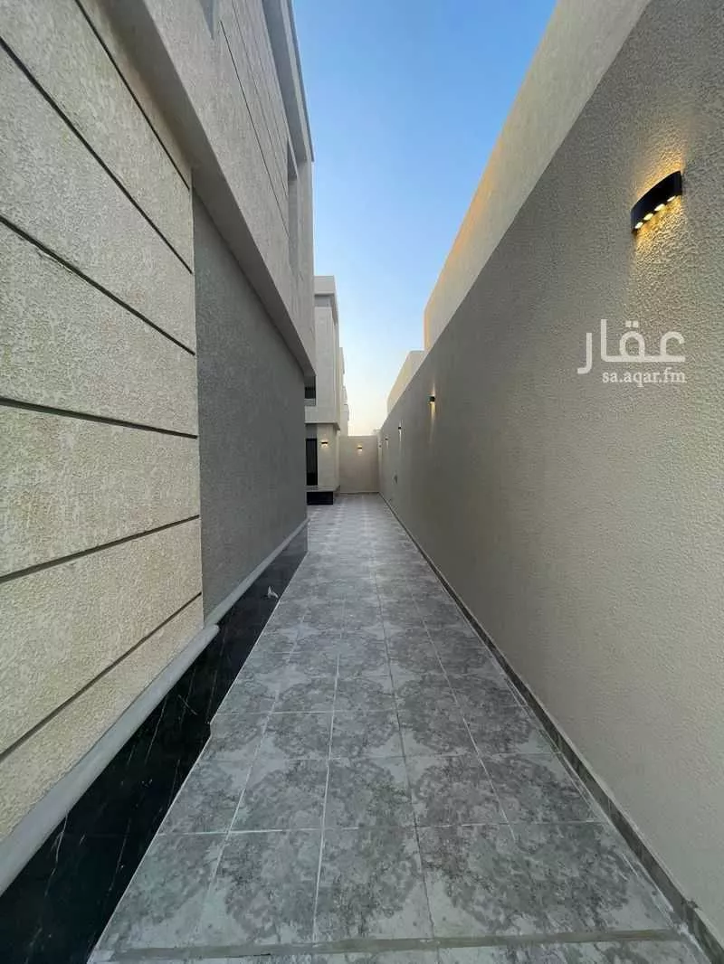 7 bedroom villa in Al Janadriyah 5