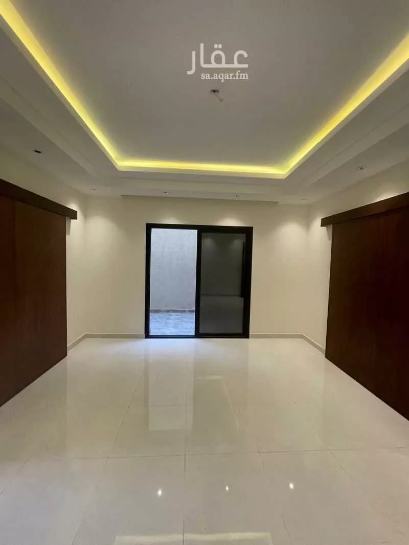 7 bedroom villa in Al Janadriyah 9