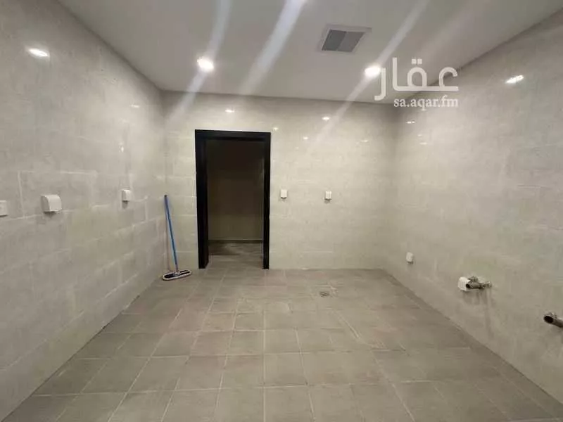 فيلا 3 غرف في الجنادرية 10