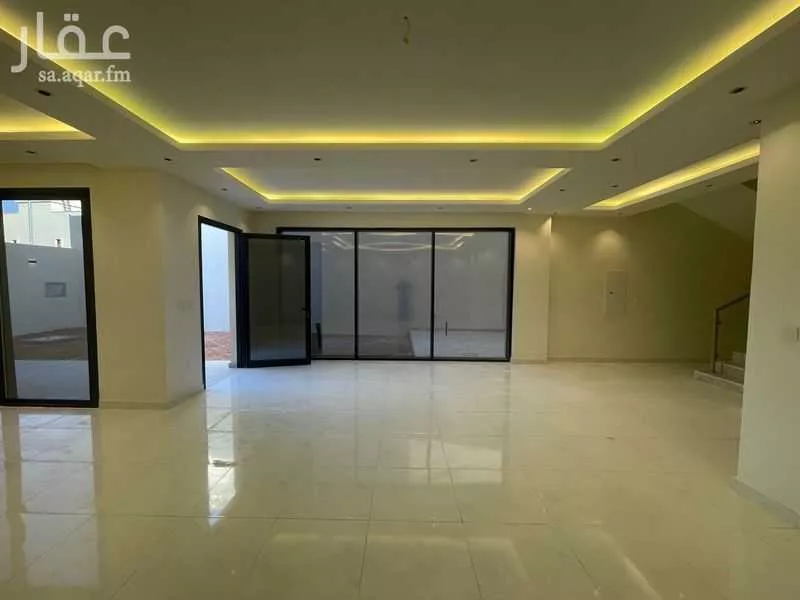 فيلا 3 غرف في الجنادرية 11