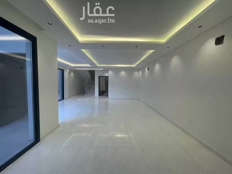 فيلا 3 غرف في الجنادرية 10