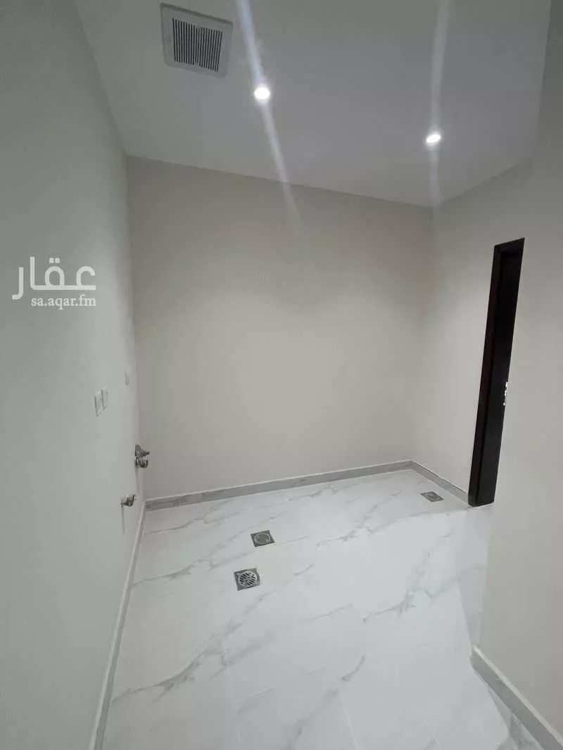 فيلا 7 غرف في الجنادرية 15