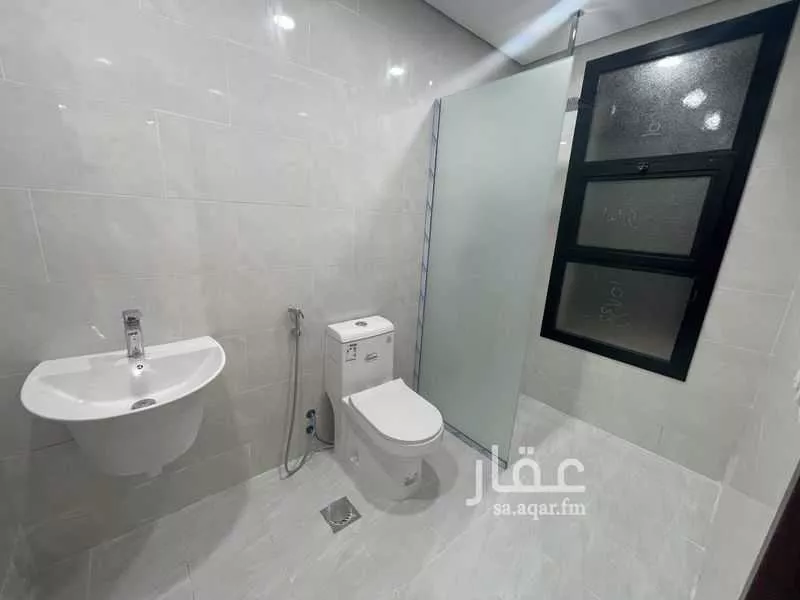 فيلا 7 غرف في الجنادرية 24