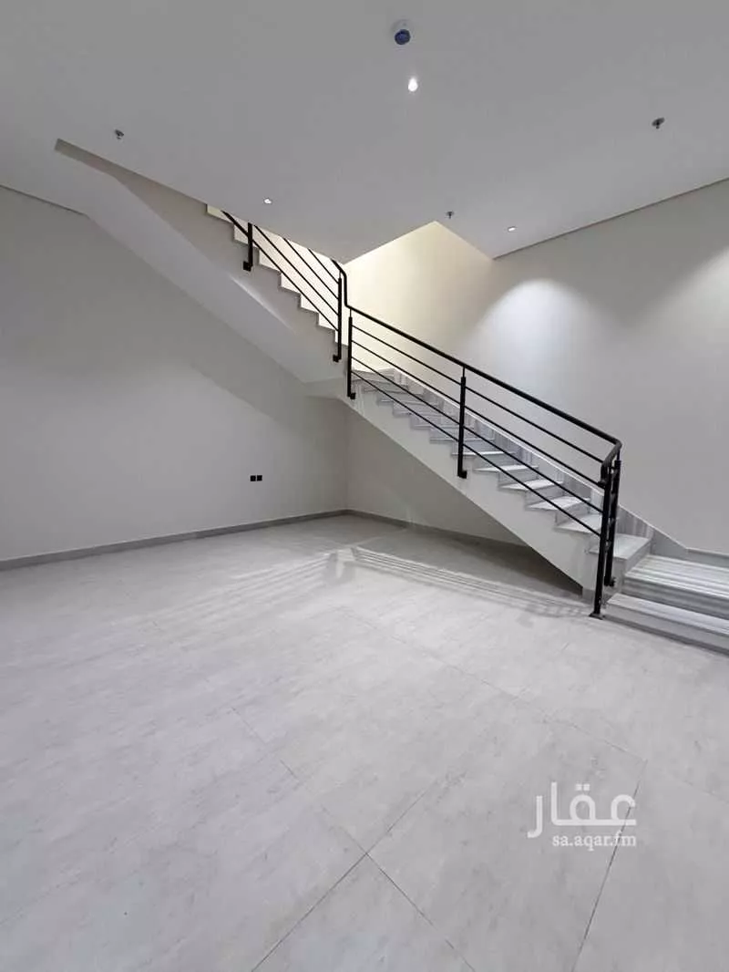 فيلا 5 غرف في العارض 2