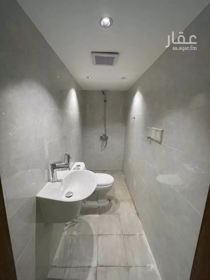فيلا 4 غرف في الجنادرية 16