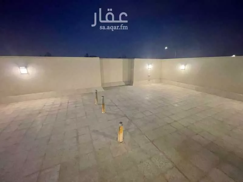 فيلا 4 غرف في الجنادرية 30