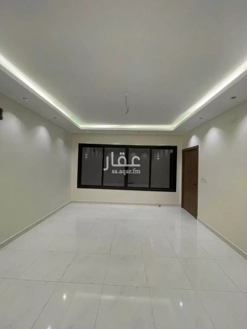فيلا 4 غرف في الجنادرية 8