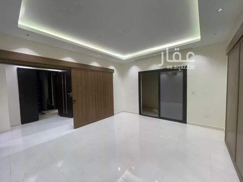 فيلا 4 غرف في الجنادرية 10