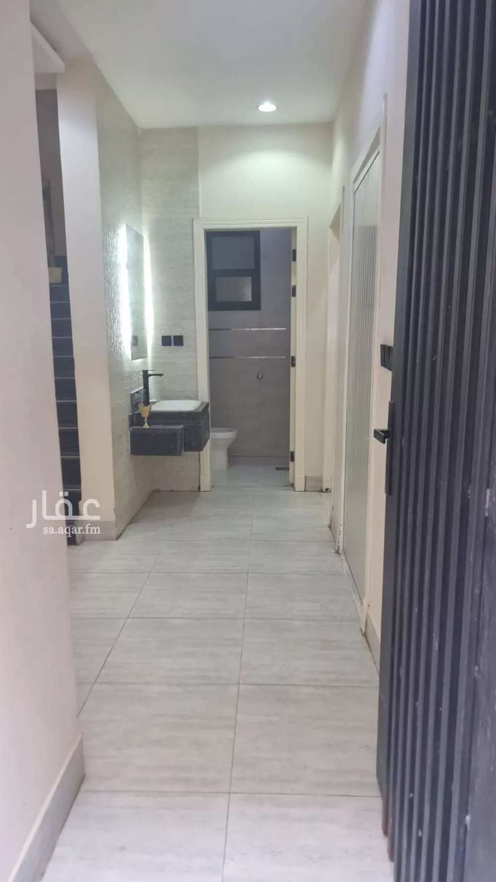 فيلا 5 غرف في عريض 11