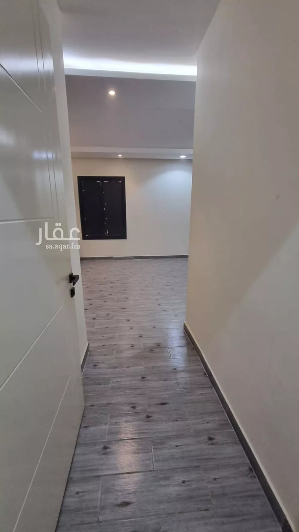 فيلا 5 غرف في عريض 23