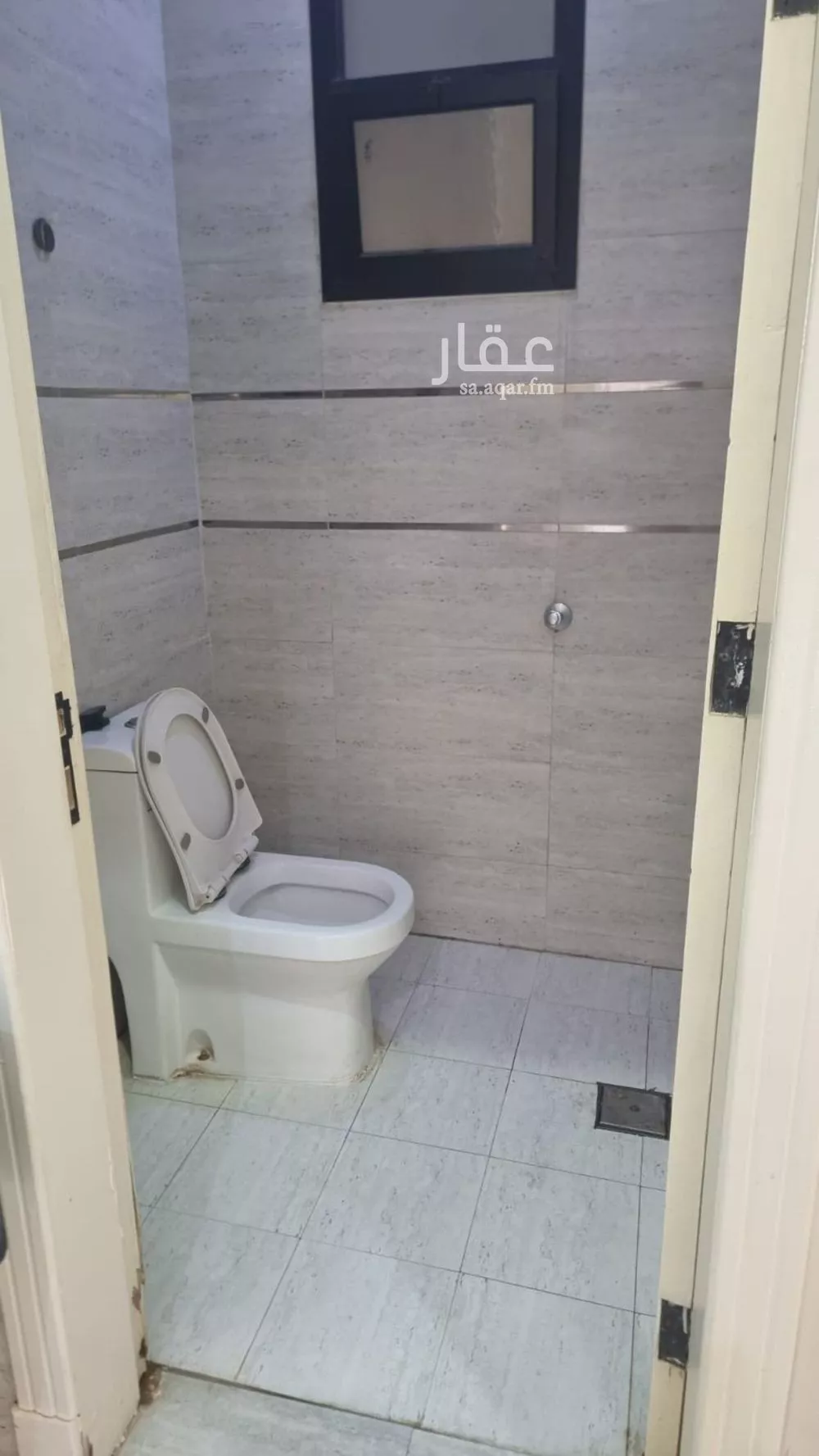 فيلا 5 غرف في عريض 4