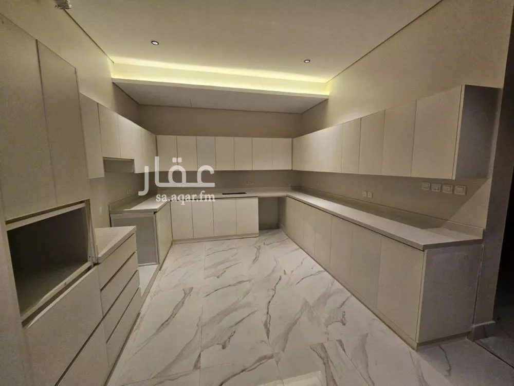 4 bedroom villa in Al Aridh 4