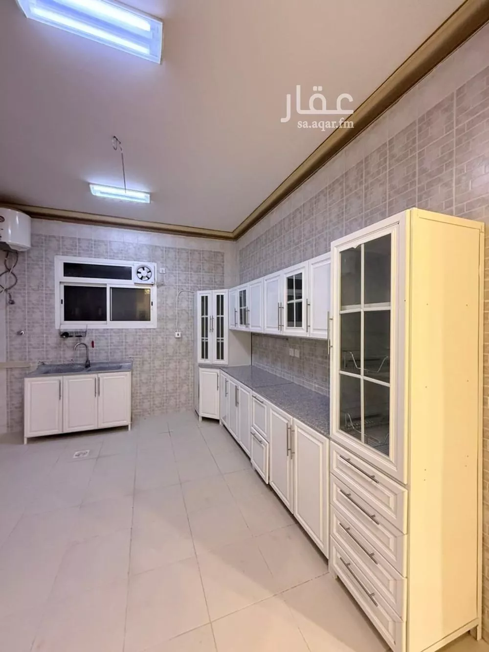 فيلا 14 غرف في الروابي 7