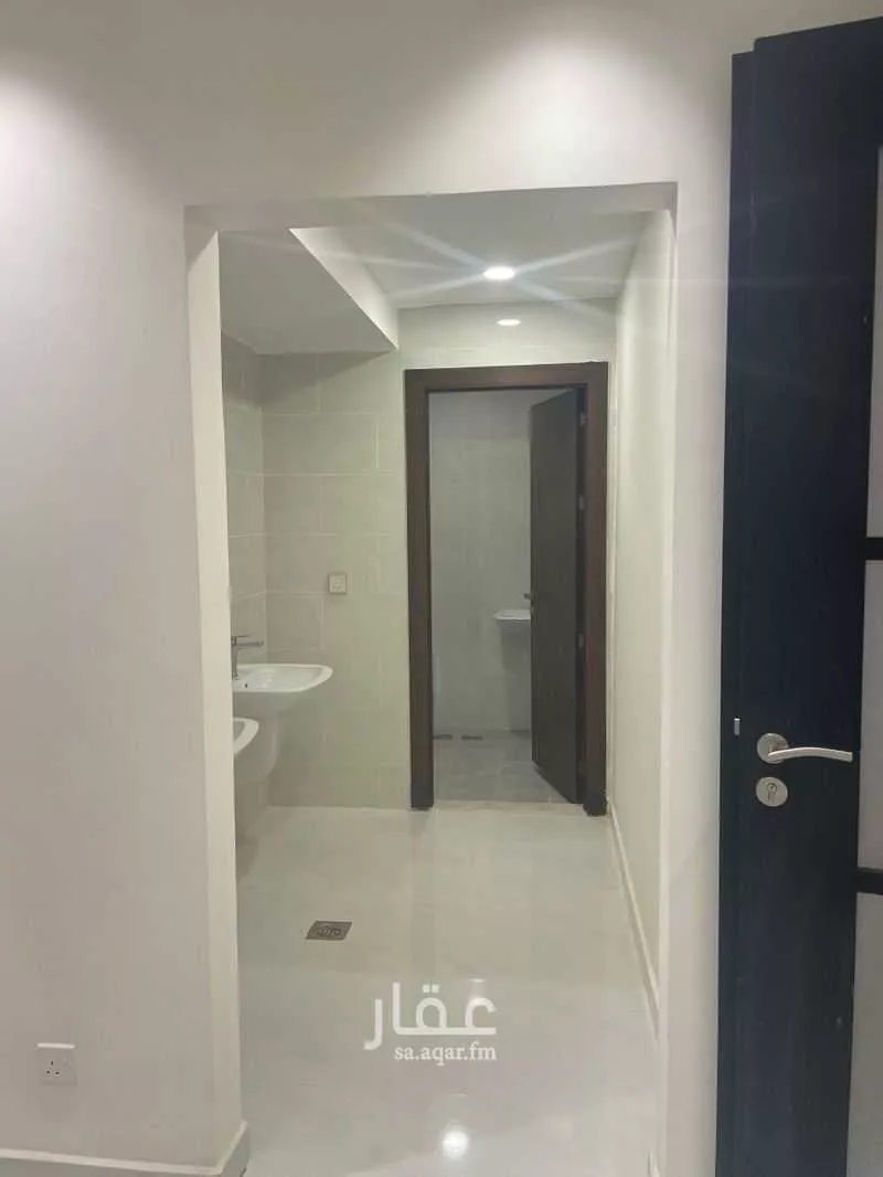 فيلا 5 غرف في الجنادرية 12