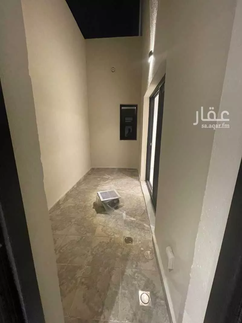 8 bedroom villa in Al Janadriyah 14