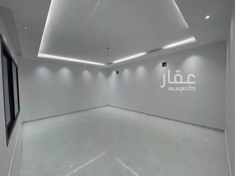 8 bedroom villa in Al Janadriyah 16