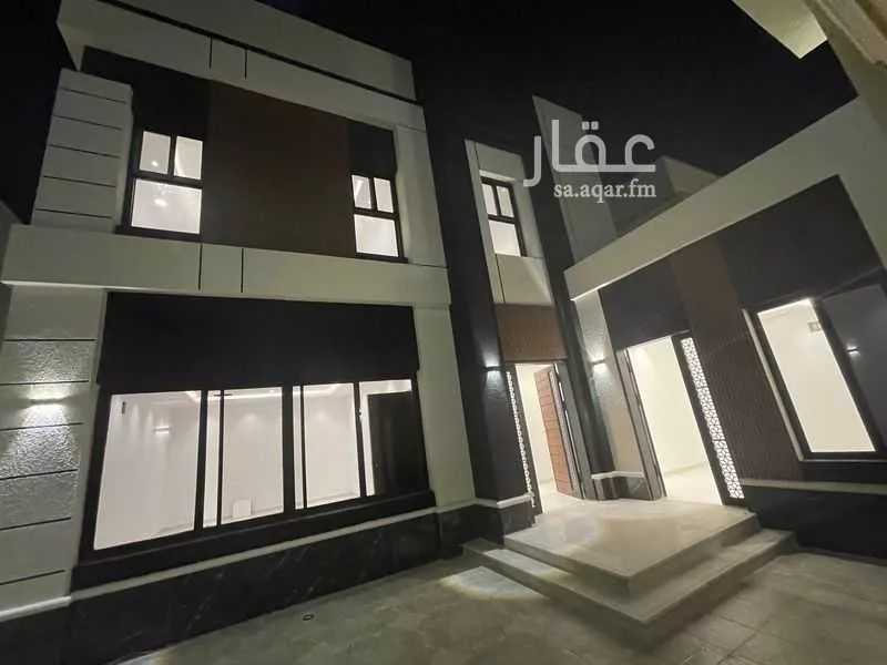 8 bedroom villa in Al Janadriyah 8